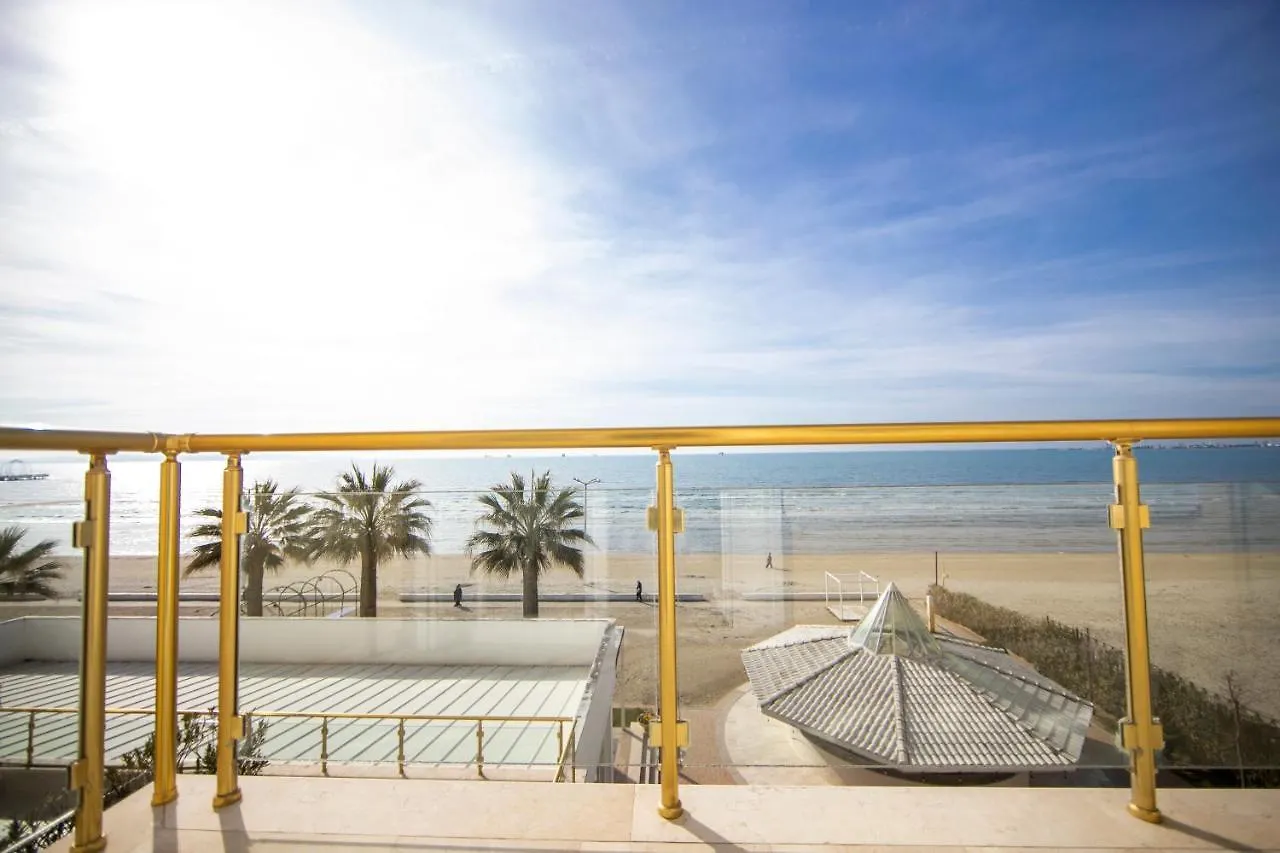 דורס Adriatik Hotel, BW Premier Collection מלון