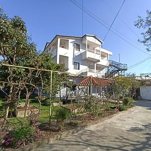 Country house Osmani