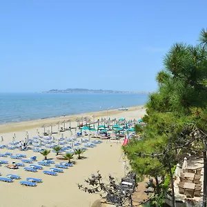  Apartament Uani