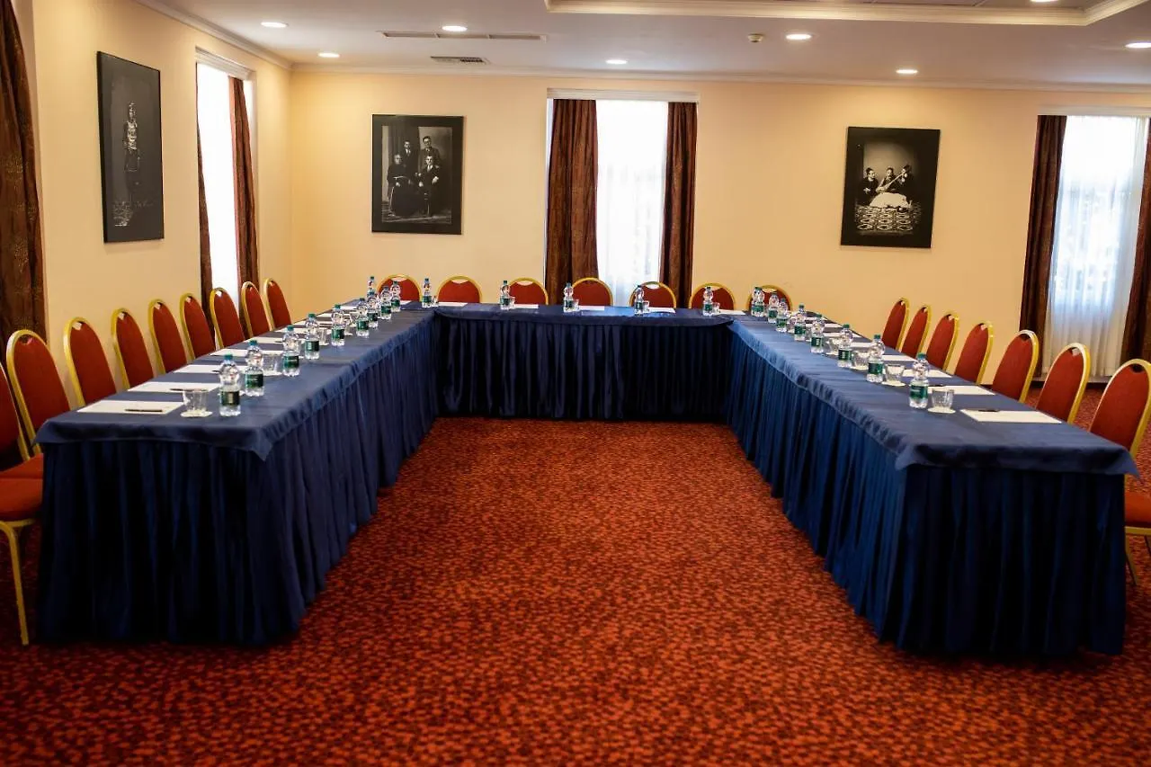 Adriatik Hotel, BW Premier Collection Durrës Albánie
